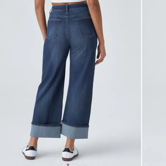 Halara Flex High Waisted Multiple Pockets Rolled Hem Wide Leg Jeans Small Tall - Picture 6 of 9